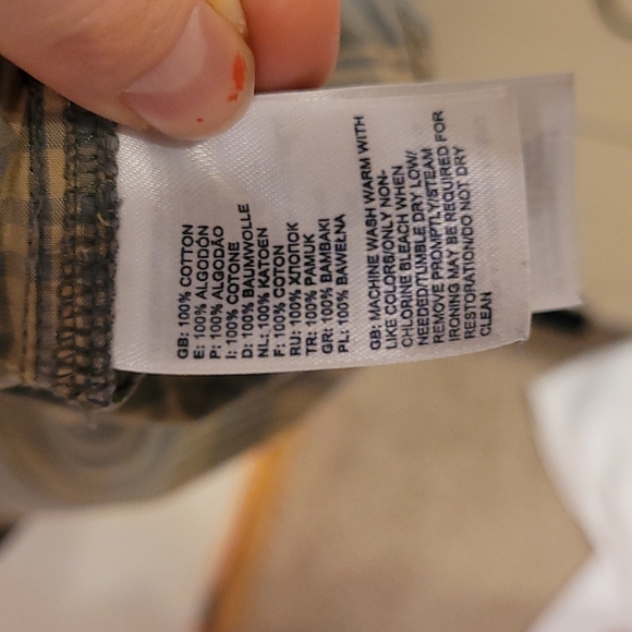 The North Face button down Short Sleeve top - Picture 6 of 6